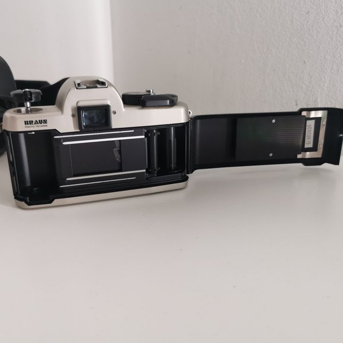 Aparat foto Braun sr2000 impecabil