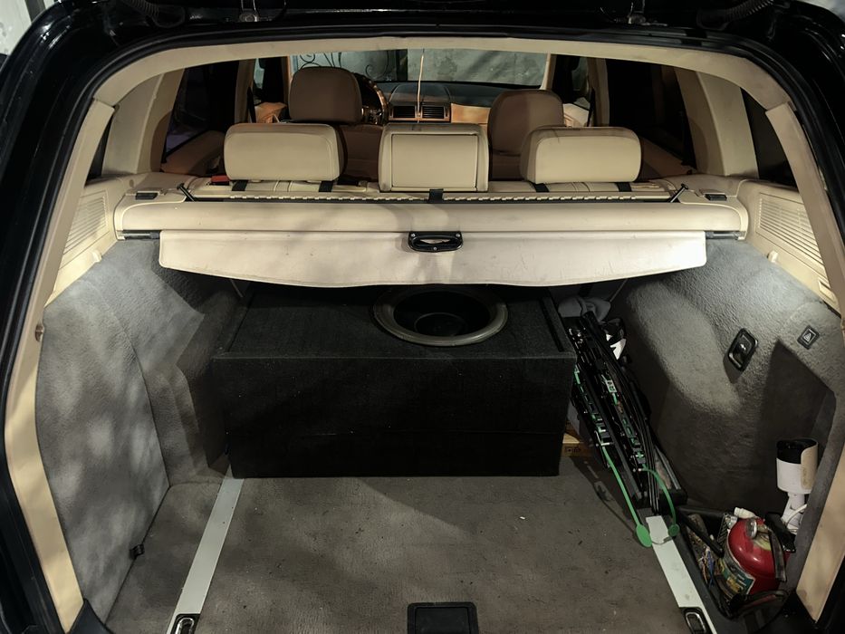 Сабвуфер с встроенным усилителем