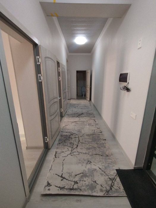 2 xonali kv qizlarga (2-3 ta qiz olinadi)