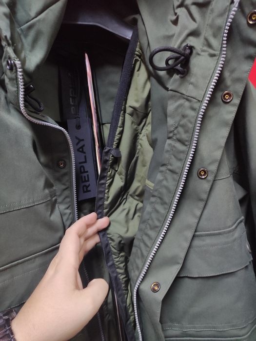ОРИГИНАЛНА къса парка Replay L нова яке зелено водоустойчиво