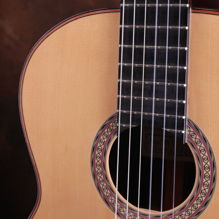 Chitara clasica fabricata in Japonia