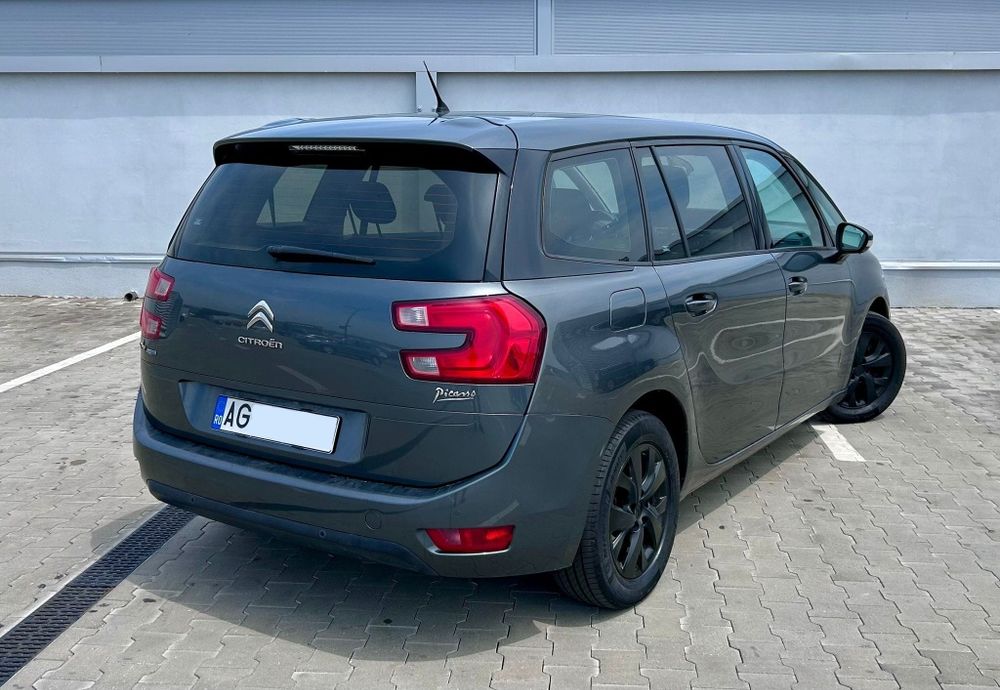 Proprietar ,Vând Citroen C4 Grand Picasso 2015-10 ,euro 6 !