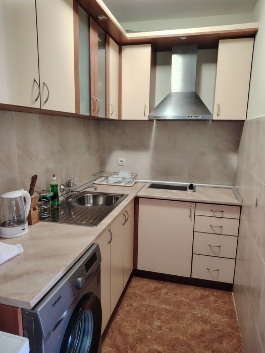 Дава се под наем Двустаен апартамент в к.к. Слънчев бряг - 70 кв.м за 45.9 € - Снимка #2