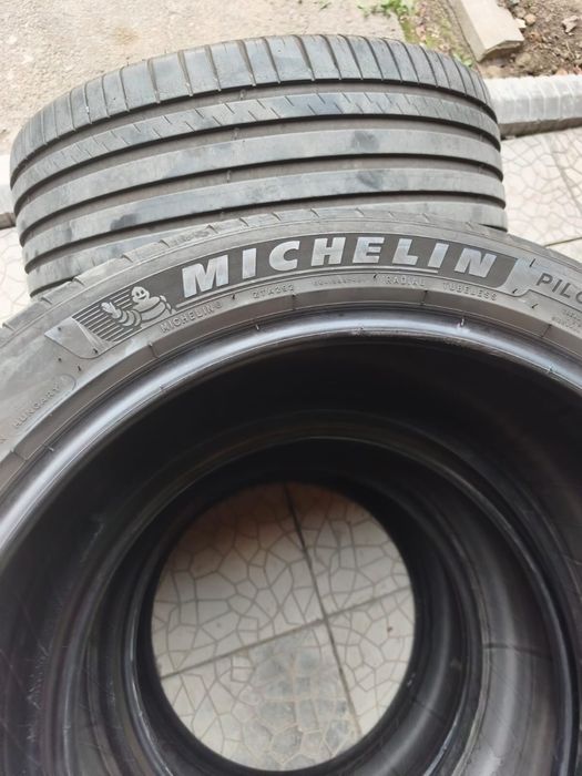 Продаются шины Michelin 275/40. R 20