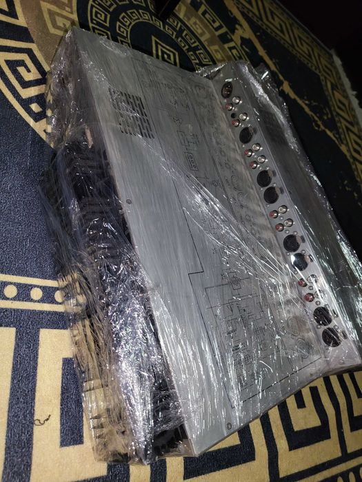 Продавам стъпало доста здрава тежи около 14.15кг