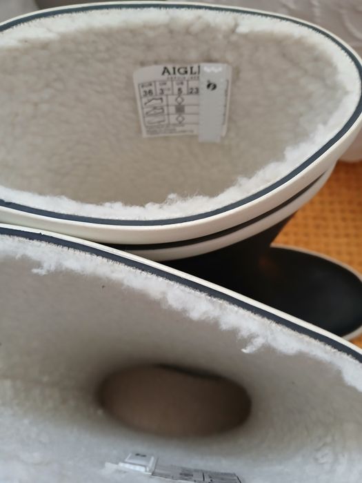 Нови зимни гумени ботуши 36