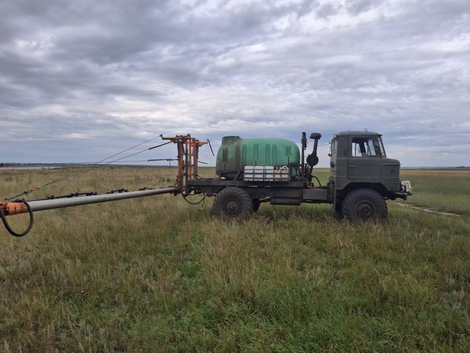 Самоходный опрыскиватель