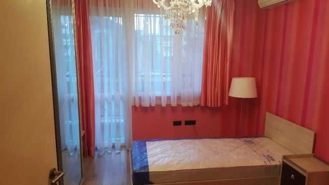 Тристаен апартамент в кв. Редута