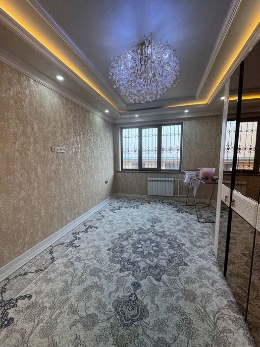 Чиланзар 11-квартал. 3/ 4/ 4/  Евро ремонт  ( мебель + техника )