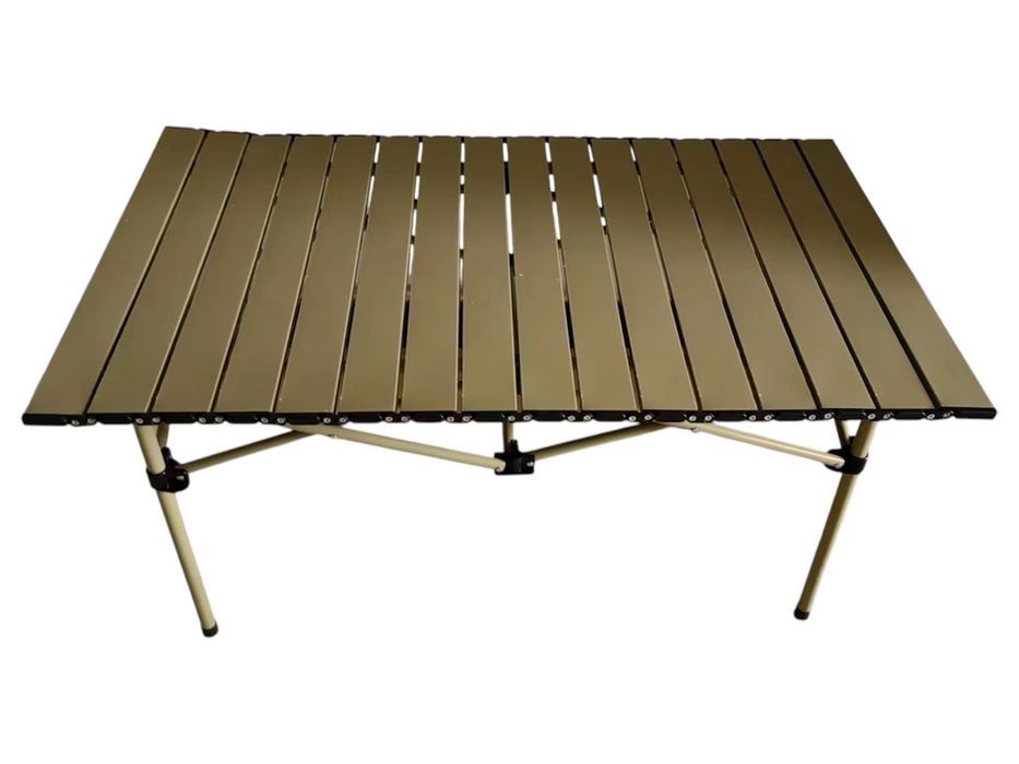 Качествена сгъваема маса в ново състояние