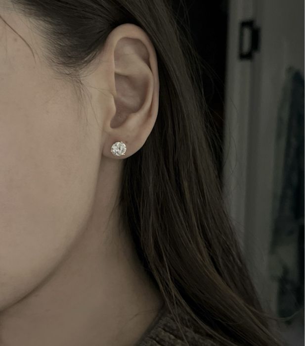 Серьги пусеты Moissanite 2ct