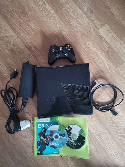 Игра Xbox 360 slim
