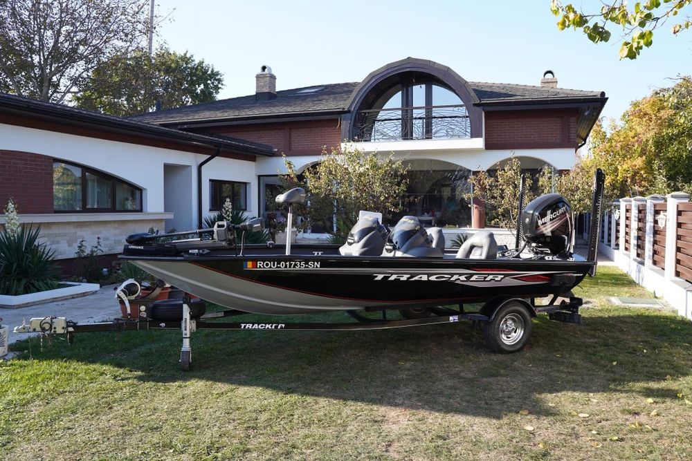 Barca Bass Tracker 175 PRO Team TXW
