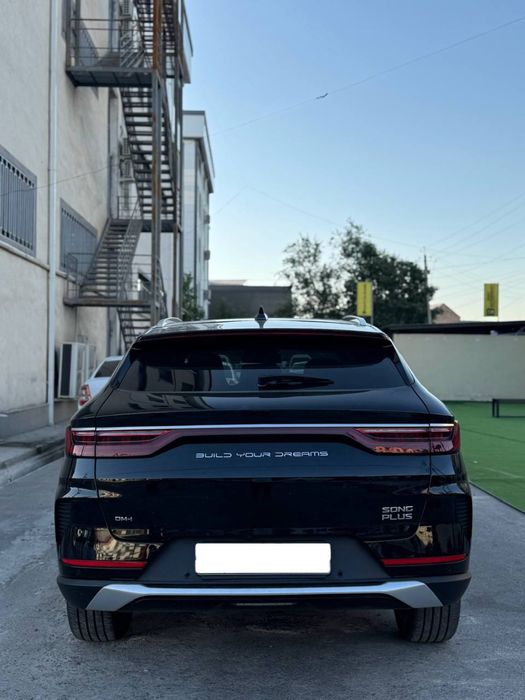 Song plus DM-i gibrit 1150 km yuradi