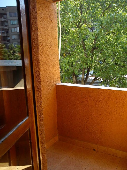 Дава се под наем Едностаен апартамент в Благоевград, Широк център - 30 кв.м за 153 € - Снимка #5