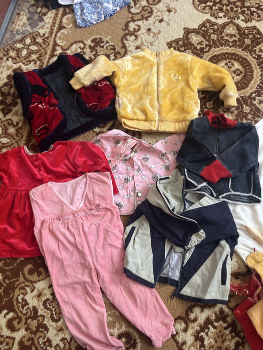 Продам детские вещи на девочку все за 50000сум