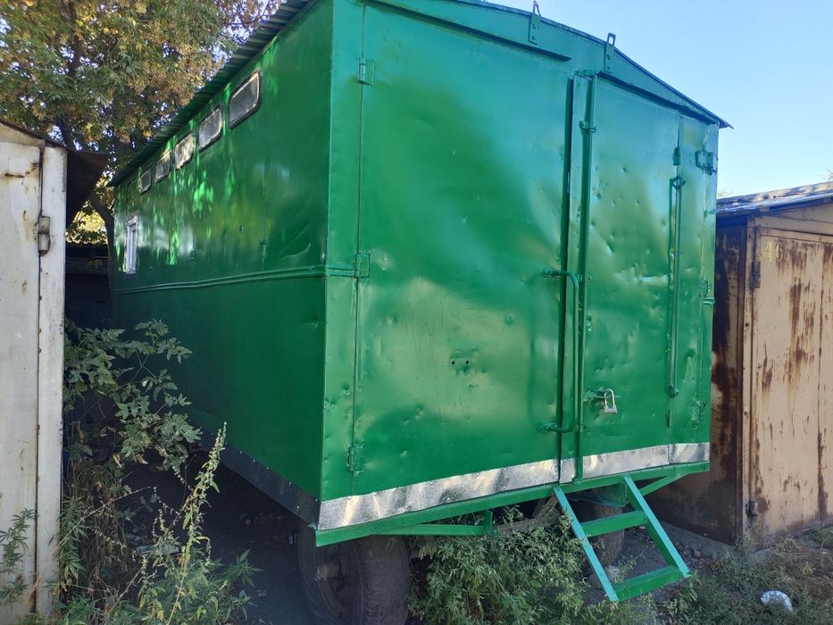 Продам вагончик на колесах