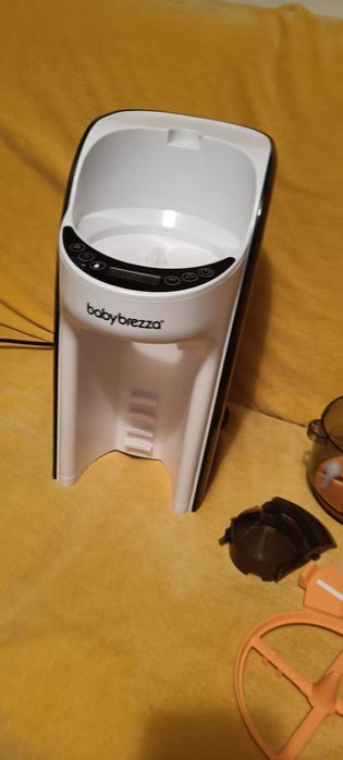 Baby Brezza Formula Pro