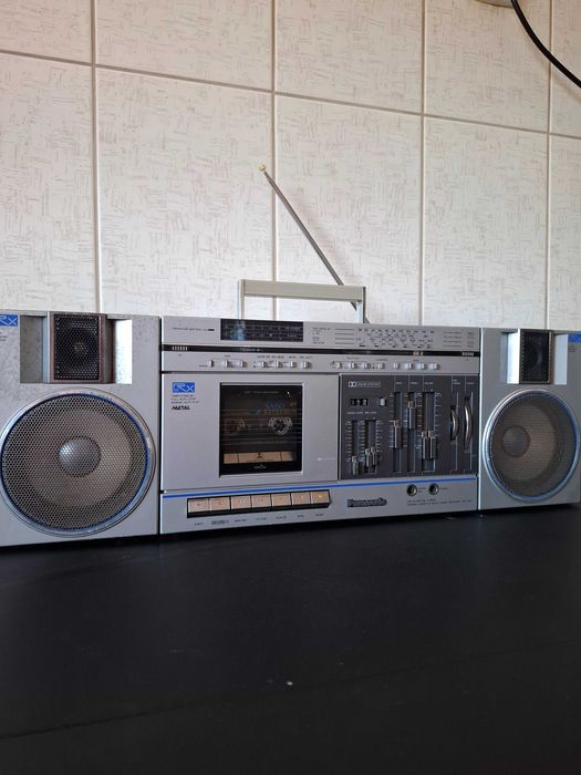Radiocasetofon retro Panasonic RX-C60L, DEFECT