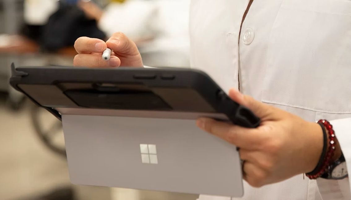 Surface Pro 1807 LTE планшет на Windows с сим картой, i5 7gen 8gb 256s ...