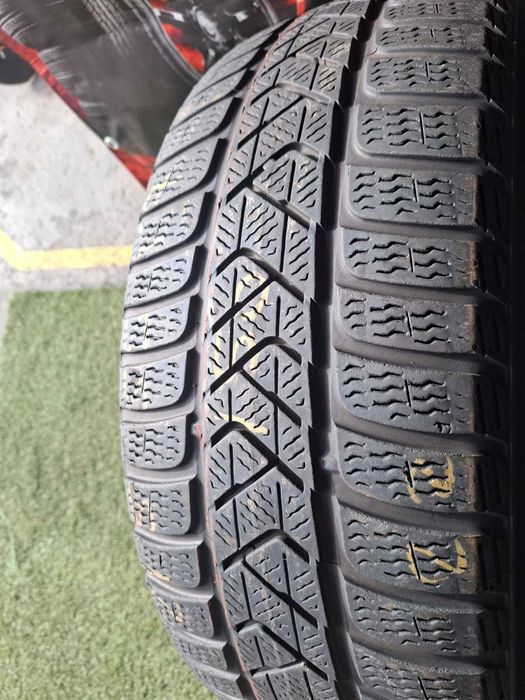 215 55 17 PIRELLI