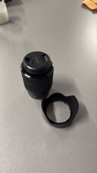 Obiectiv de kit Sony 28-70 f3.5-5.6