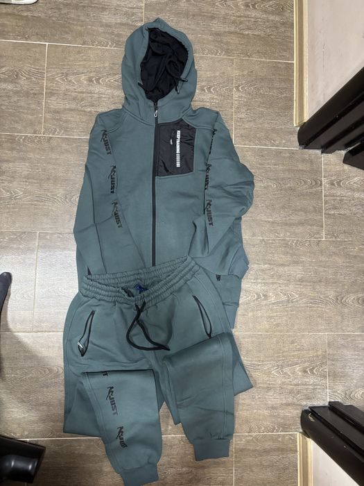 Мъжки екипи Nike