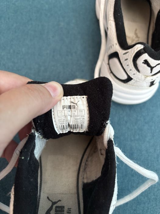 Adidasi baieti din piele