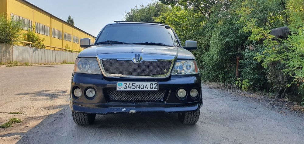 Lincoln navigator