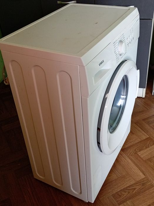 Vând mașina de spălat rufe