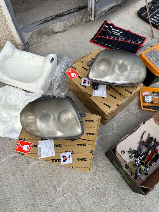 Фарове за Рено Клио