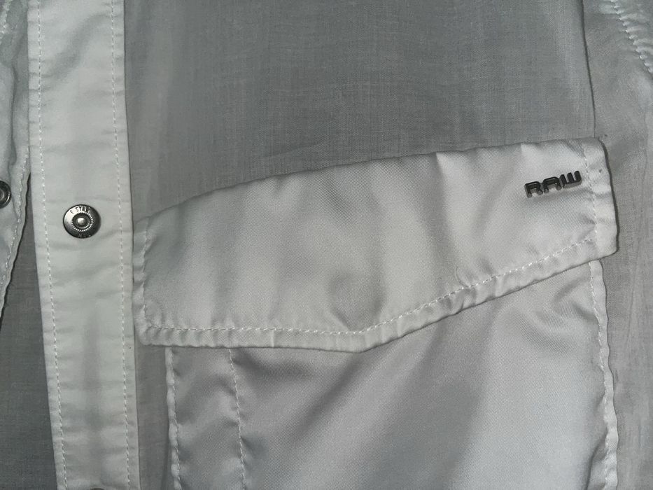 Продавам риза Gstar