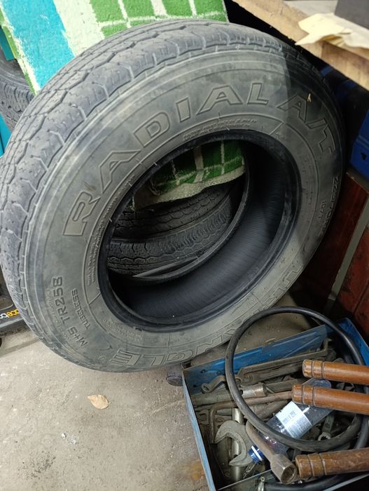 Шины, 3 баллона продам.