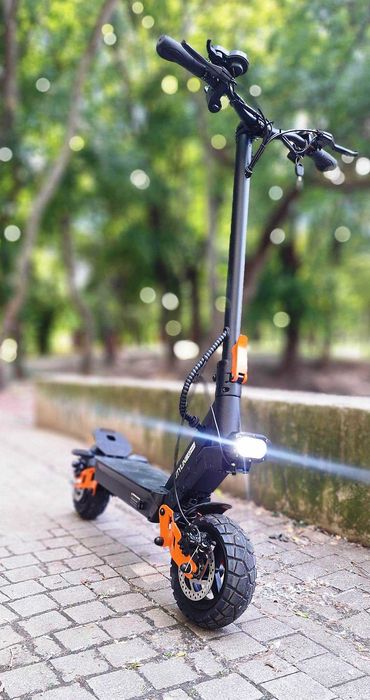 Trotineta electrica NOUA 800w power amortizoare solide roti off road