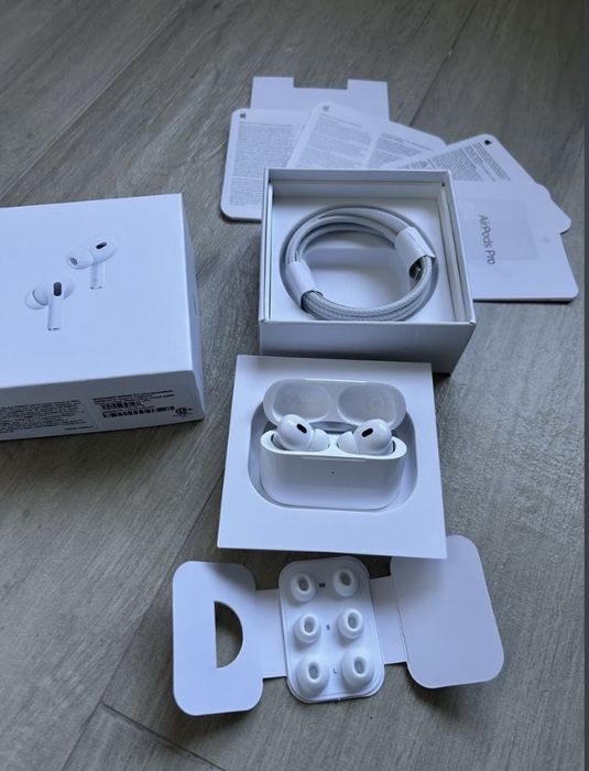 AirPods pro 2.