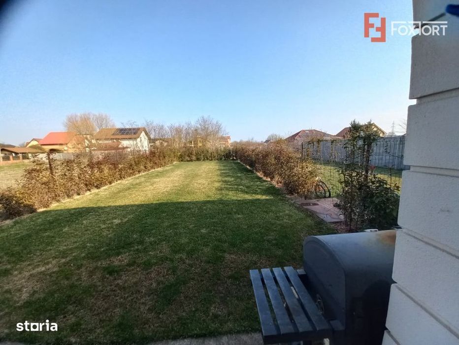 Duplex cu 3 camere si teren de 410 mp de vanzare in Ghiroda