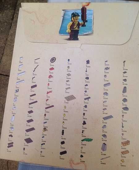 LEGO 2 в 1 - Castle & Pirates - Лего замък и пирати с формата на книга