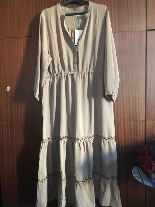 Рокля-2ХЛ-в тъмно бежав цвят