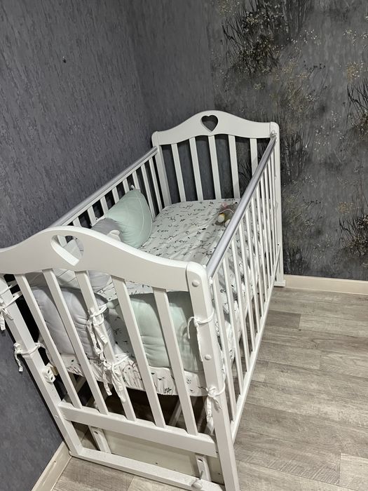 Продам детскую кроватку Каролина Антел