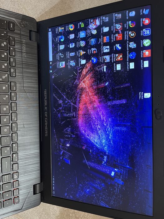 Laptop Asus  Rog GL553VE