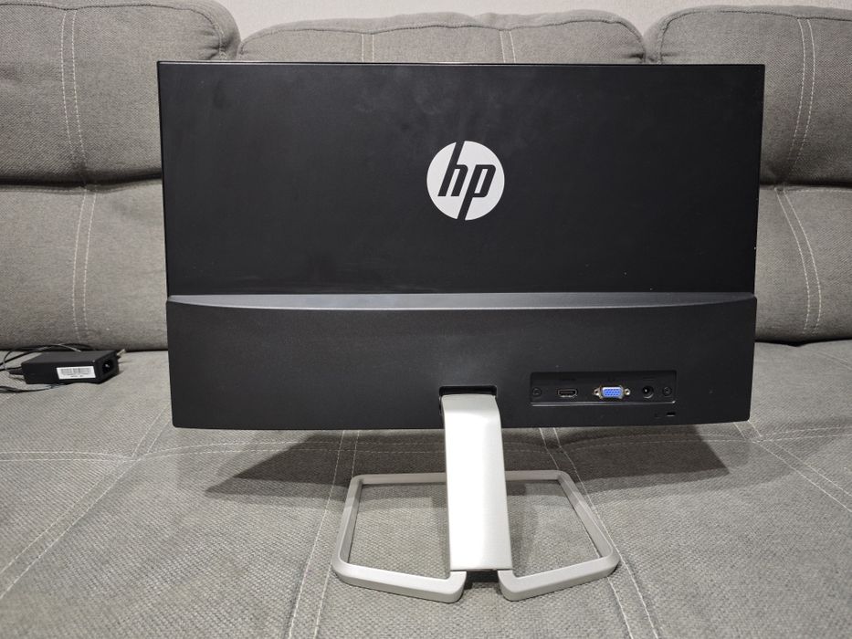 Монитор HP 22" HDMI
