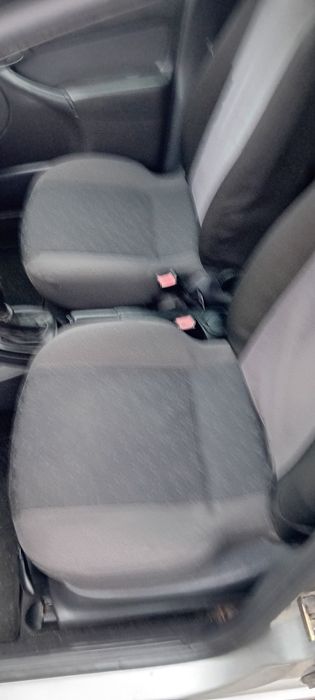 Ford focus 1.6 benzină