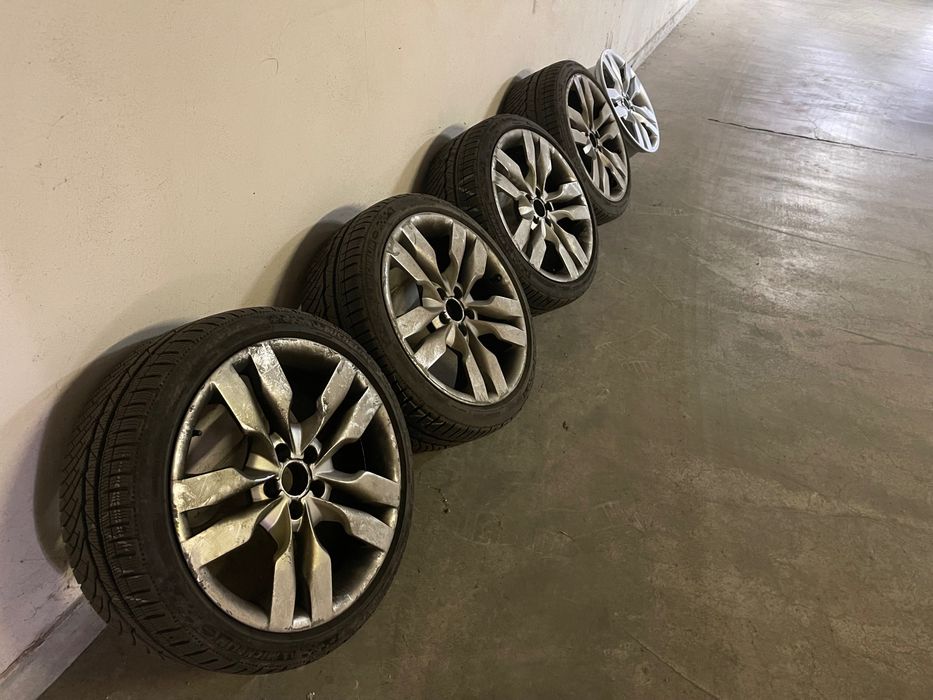 Джанти със зимни гуми за Audi S6 19 цола