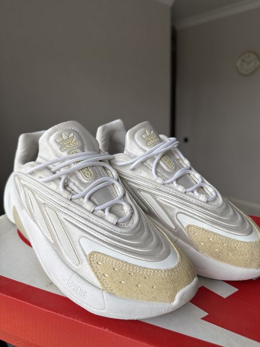 Кроссовки адидас оригинал