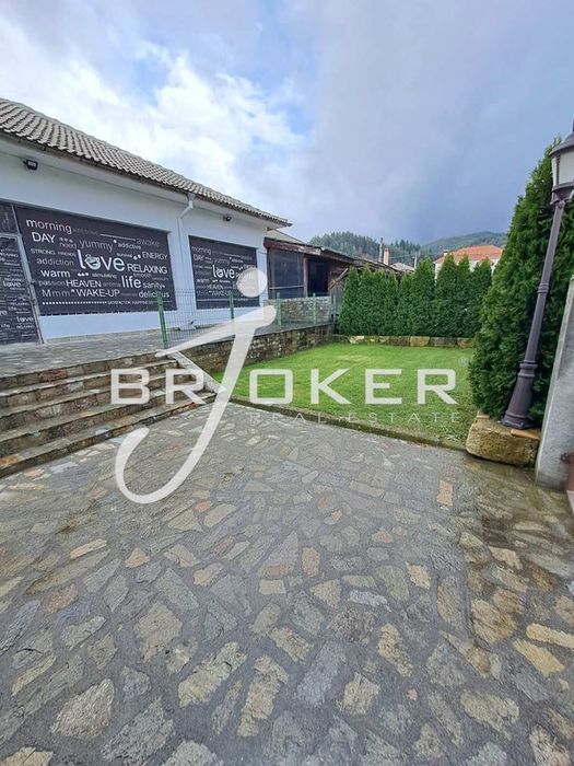 Продава се Заведение в с. Чакаларово, Област Кърджали - 180 кв.м за 1000 €/кв.м - Снимка #6