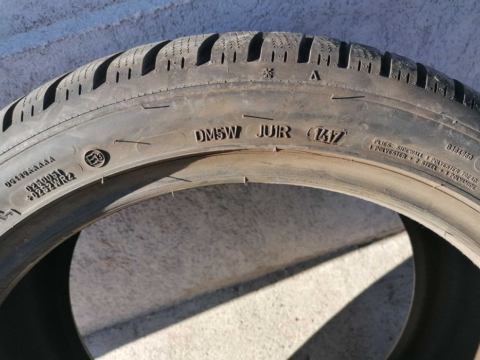 Продавам  зимни гуми