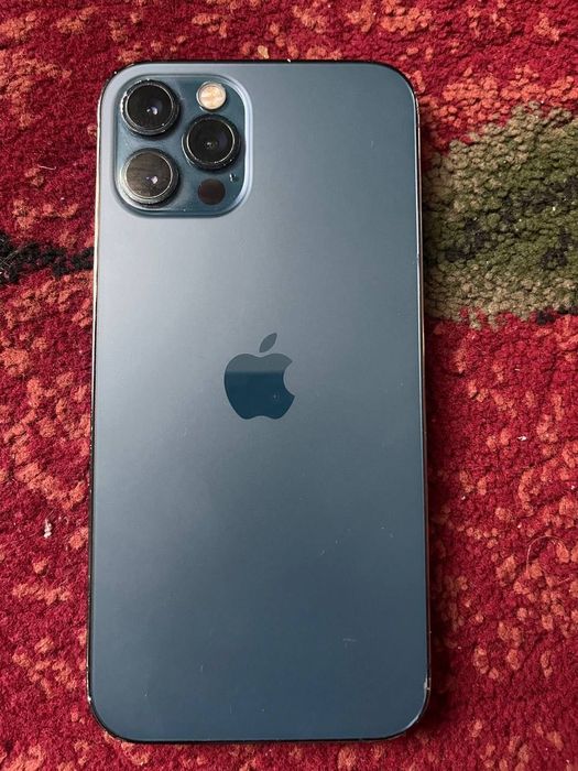 Iphone 12 pro dark blue