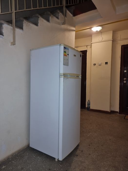 Frigider Albatros cu două uși – foarte bine întreținut – 450 lei