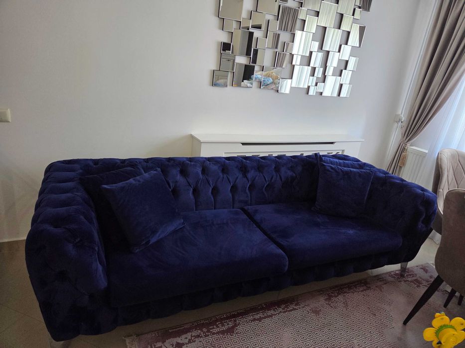 Mobilier living canapea