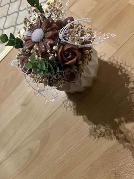 Flori din sapun parfumant si ceara de soia parfumanta